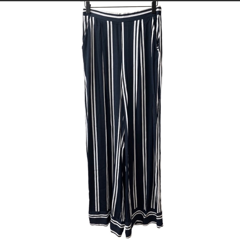 Lulu’s Coastal Living Navy Blue and White Striped Wide Leg Pants Size Small